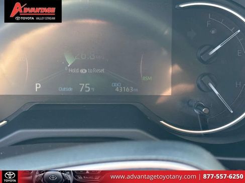 Certified 2023 Toyota RAV4 XLE w/ Convenience Package AWD/4WD image 31