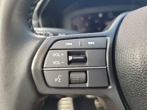 Used 2025 Honda Accord Sport image 28