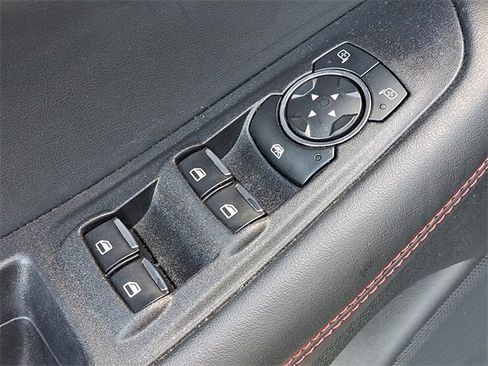 Certified 2024 Ford Edge ST-Line image 21