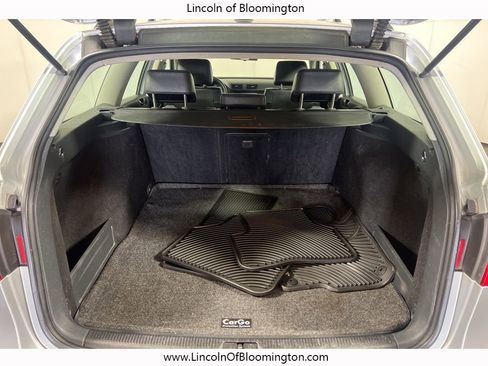 Used 2007 Volkswagen Passat 2.0T image 13