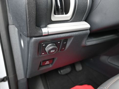 Certified 2025 Ford Expedition Max Active image 13