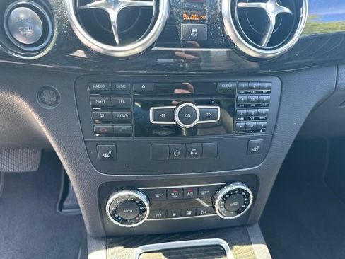 Used 2015 Mercedes-Benz GLK 250 BlueTEC 4MATIC image 16