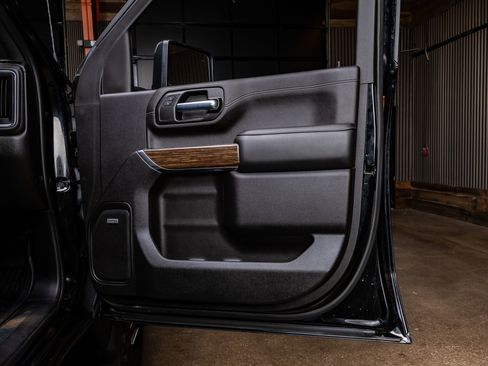 Used 2022 Chevrolet Silverado 3500 High Country w/ LPO, Hitch Package image 36