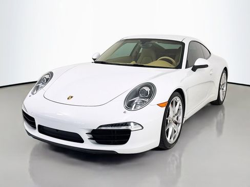Used 2013 Porsche 911 Carrera S RWD image 3