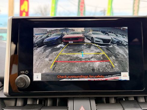 Used 2025 Toyota RAV4 XLE image 23