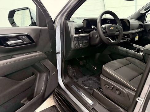 New 2026 Chevrolet Suburban Premier w/ Sun And Tow Package image 36