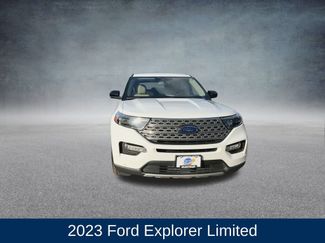 Used 2023 Ford Explorer Limited video 3