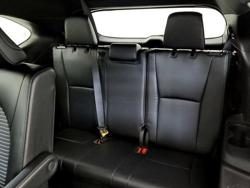 Used 2023 Toyota Highlander XSE AWD/4WD image 22