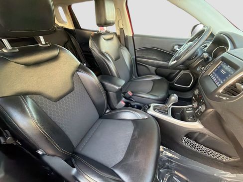 Used 2018 Jeep Compass Latitude w/ Popular Equipment Group image 14