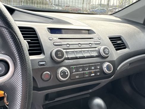 Used 2011 Honda Civic LX image 27