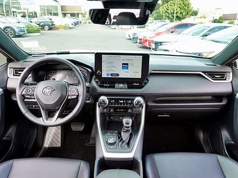 Used 2024 Toyota RAV4 XSE w/ Weather Package AWD/4WD image 21