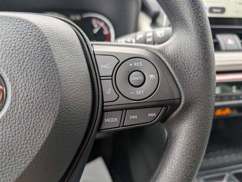 New 2025 Toyota RAV4 XLE w/ Convenience Package image 18