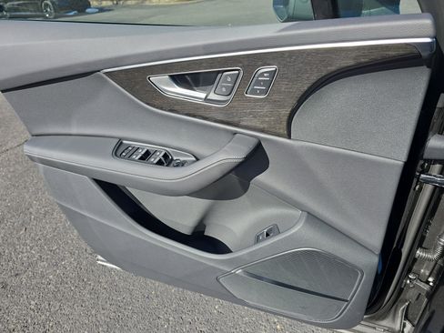 New 2026 Audi Q7 Premium Plus image 27