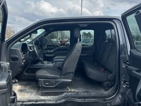 Used 2018 Ford F150 XLT w/ Equipment Group 302A Luxury image 12