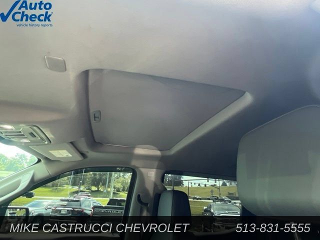 Used 2020 Chevrolet Silverado 1500 LT Trail Boss w/ Midnight Edition AWD/4WD image 8