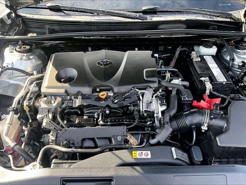 Used 2019 Toyota Camry LE w/ Convenience Package image 30