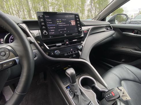 Used 2024 Toyota Camry XLE w/ Navigation Package AWD/4WD image 22