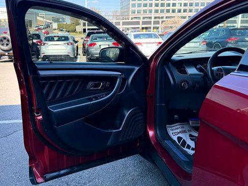Used 2015 Ford Taurus SHO w/ Equipment Group 401A image 9