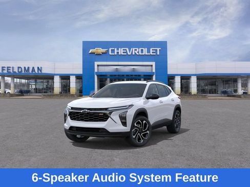 New 2026 Chevrolet Trax RS w/ Sunroof Package FWD image 9