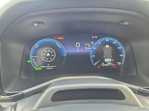 Used 2025 Toyota Camry XLE w/ Premium Plus Package AWD/4WD image 23