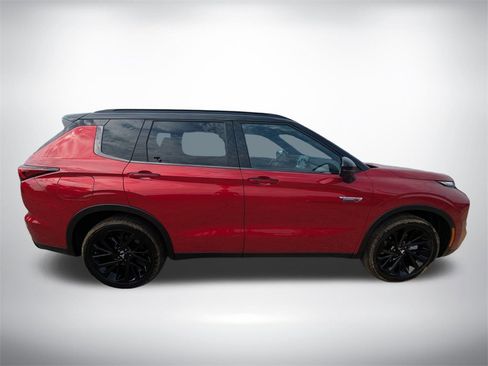 New 2025 Mitsubishi Outlander SEL Black Edition image 2