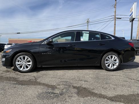 Used 2025 Chevrolet Malibu LT image 4