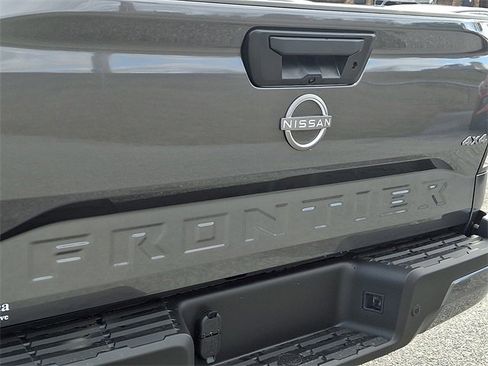 New 2026 Nissan Frontier SV w/ Tow Package image 15