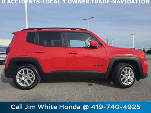 Used 2021 Jeep Renegade Latitude w/ Luxury Group I image 18