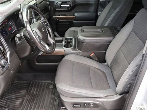 Used 2019 Chevrolet Silverado 1500 RST w/ All-Star Edition AWD/4WD image 19