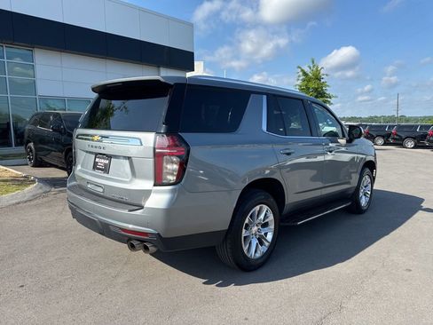 Used 2024 Chevrolet Tahoe Premier AWD/4WD image 7