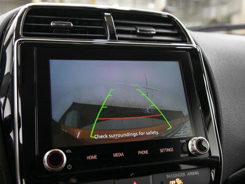 Used 2022 Mitsubishi Outlander Sport ES AWD/4WD image 28