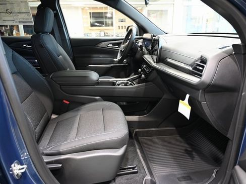 New 2026 Chevrolet Traverse LT w/ LPO, Floor Liner Package image 10