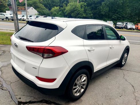 Used 2016 Hyundai Tucson SE w/ Option Group 02 image 6