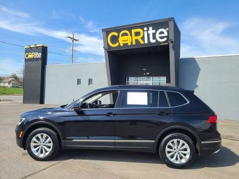 Used 2018 Volkswagen Tiguan SE AWD/4WD image 10