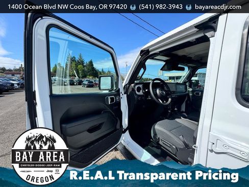 New 2026 Jeep Gladiator Sport image 10