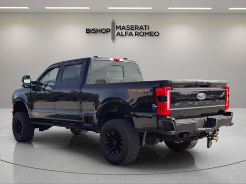 Used 2023 Ford F350 Lariat w/ Lariat Ultimate Package image 6