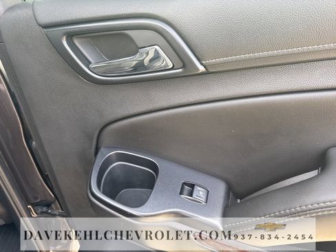 Used 2017 GMC Yukon SLT image 36