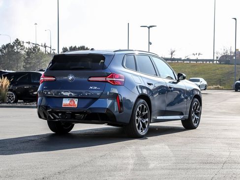 Used 2026 BMW X3 xDrive30 w/ Premium Package image 5