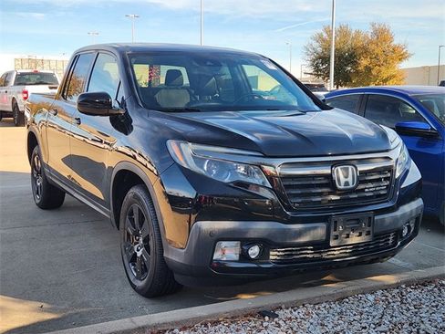 Used 2017 Honda Ridgeline Black Edition image 3