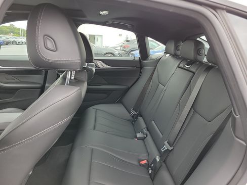 Used 2023 BMW i4 eDrive35 RWD image 15