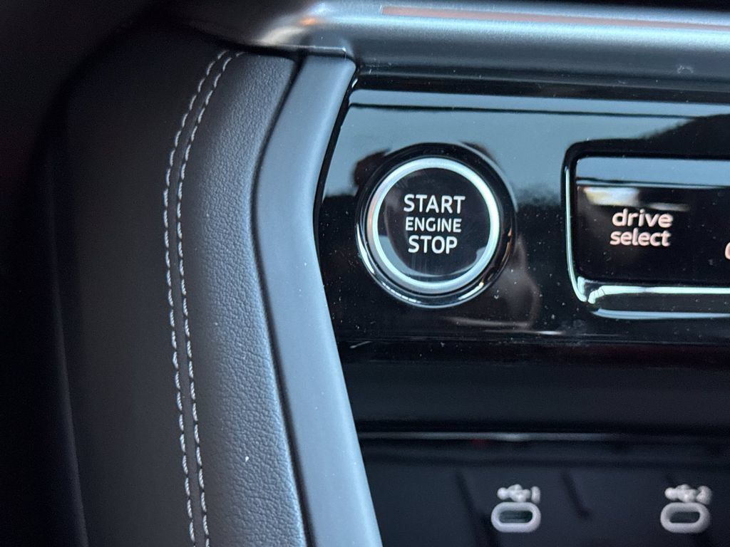 New 2026 Audi Q5 Premium AWD/4WD image 23