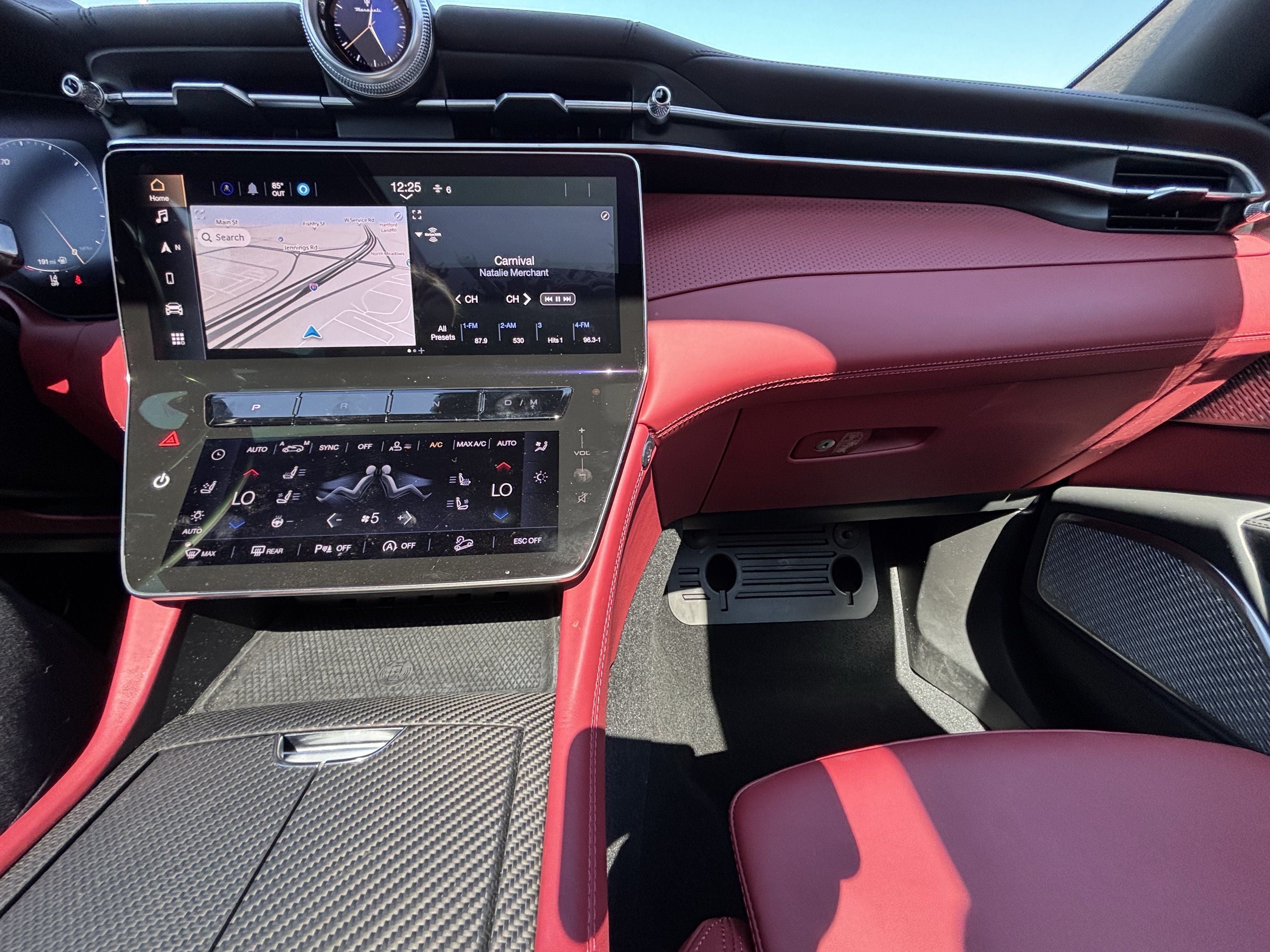 Used 2023 Maserati Grecale Folgore AWD/4WD image 35