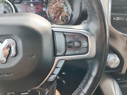 Used 2019 RAM 1500 Laramie RWD image 27