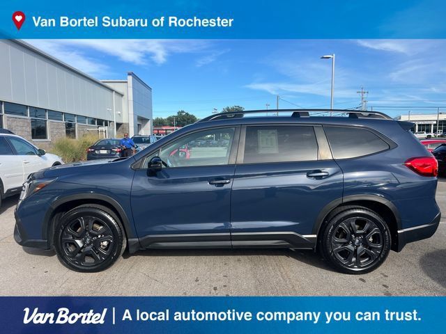 Used 2023 Subaru Ascent Onyx Edition Limited AWD/4WD image 3