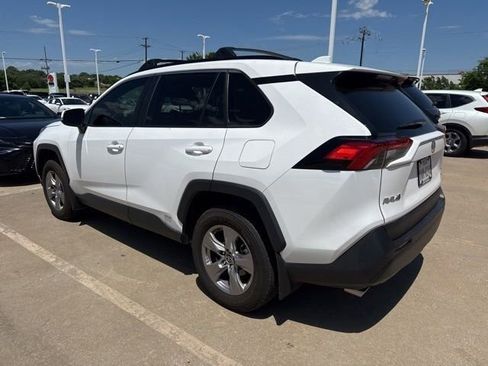Used 2025 Toyota RAV4 XLE w/ Convenience Package AWD/4WD image 6