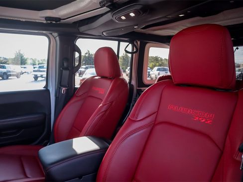 Used 2024 Jeep Wrangler Unlimited Rubicon 392 image 10