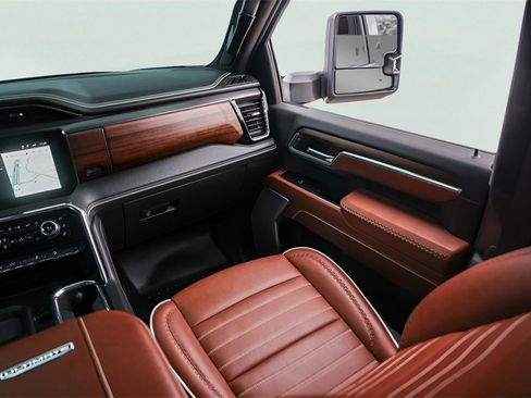 Used 2025 GMC Sierra 2500 Denali Ultimate image 30