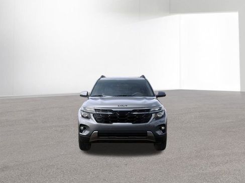 New 2025 Kia Seltos X-Line image 2