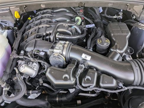 New 2025 Jeep Grand Cherokee Laredo w/ Luxury Tech Group I image 29