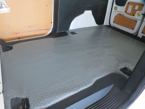 Used 2020 Ford Transit Connect XL image 18